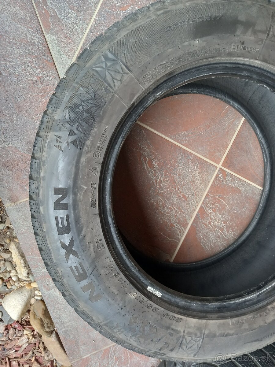 Pneumatiky 235/65 R17 - 4
