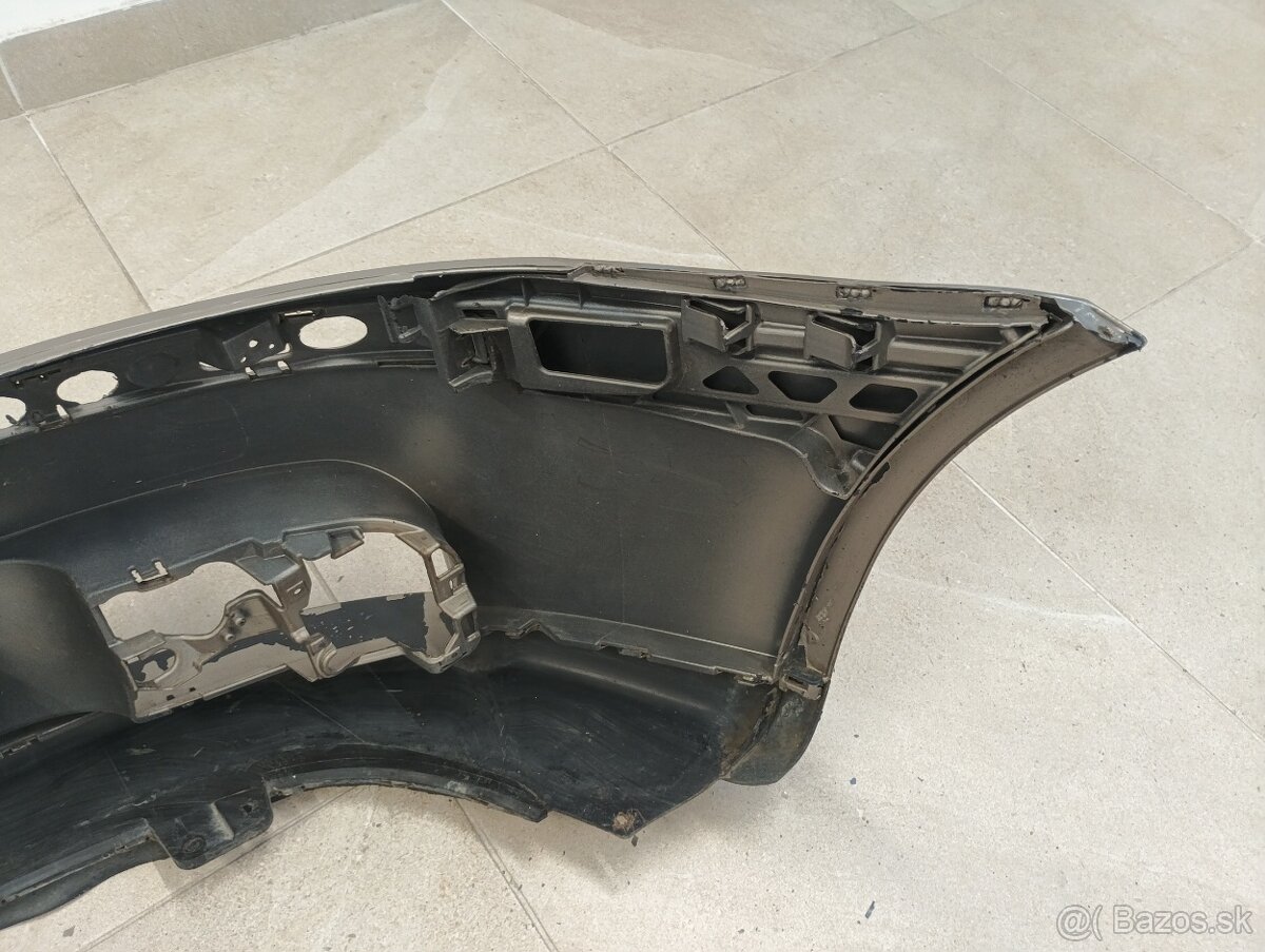 Predný nárazník VW Golf V so spojlerom - 4