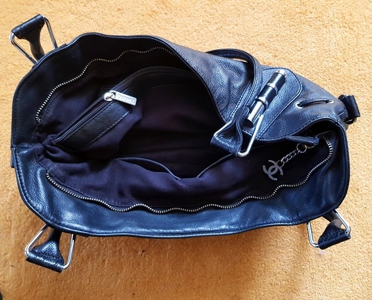 kabelky z orig. kože COCO a VERSACE - 4