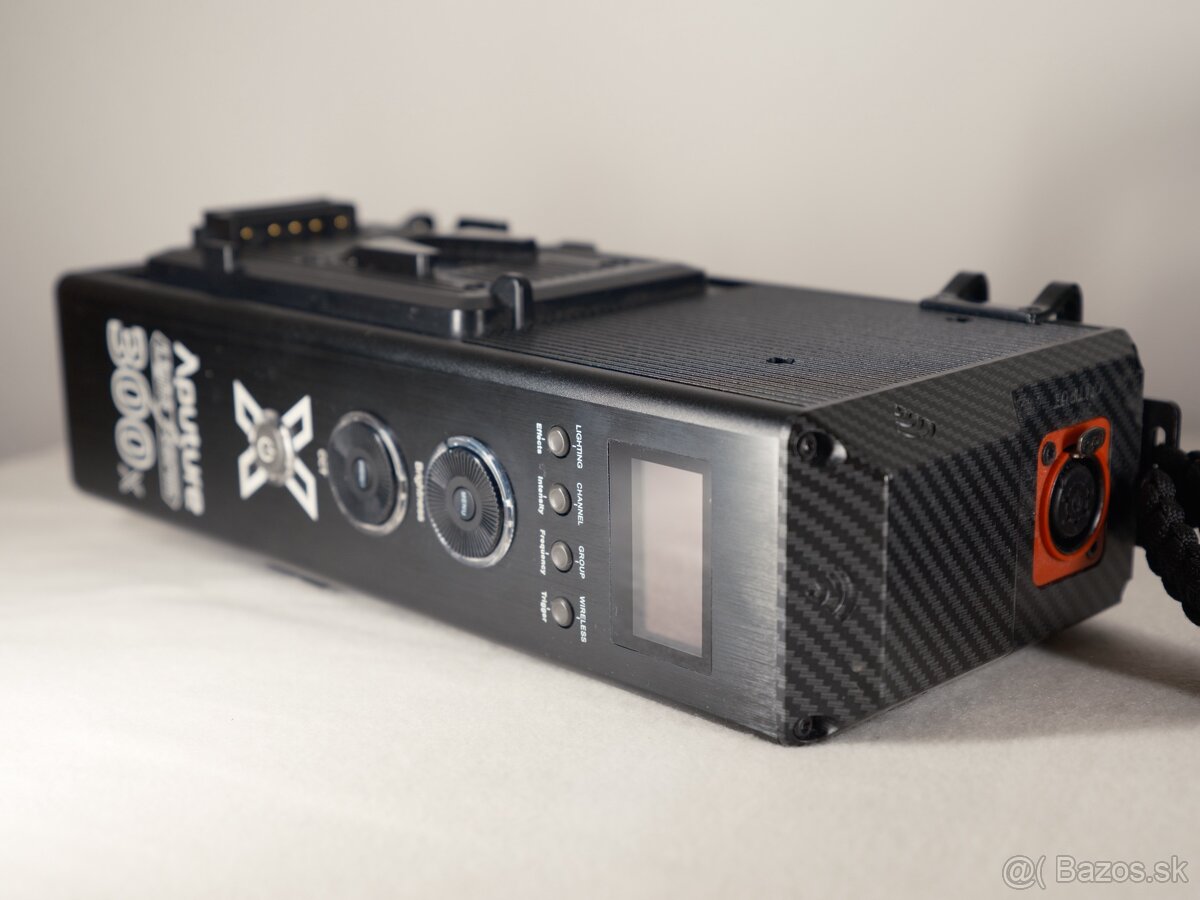 Aputure Light Storm 300X (V-mount, EU) - 4