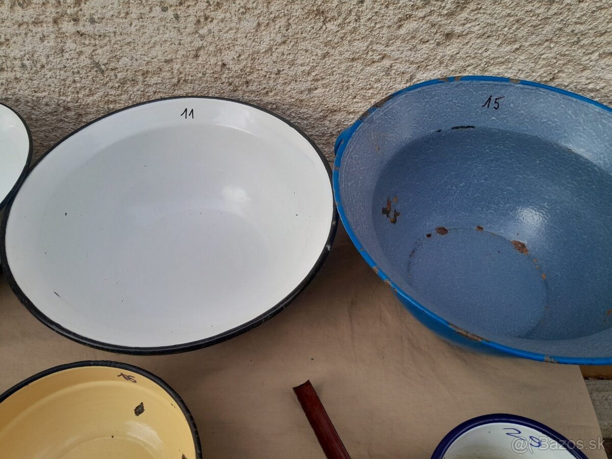 Smaltované riady chalupárske dekorácie . - 4