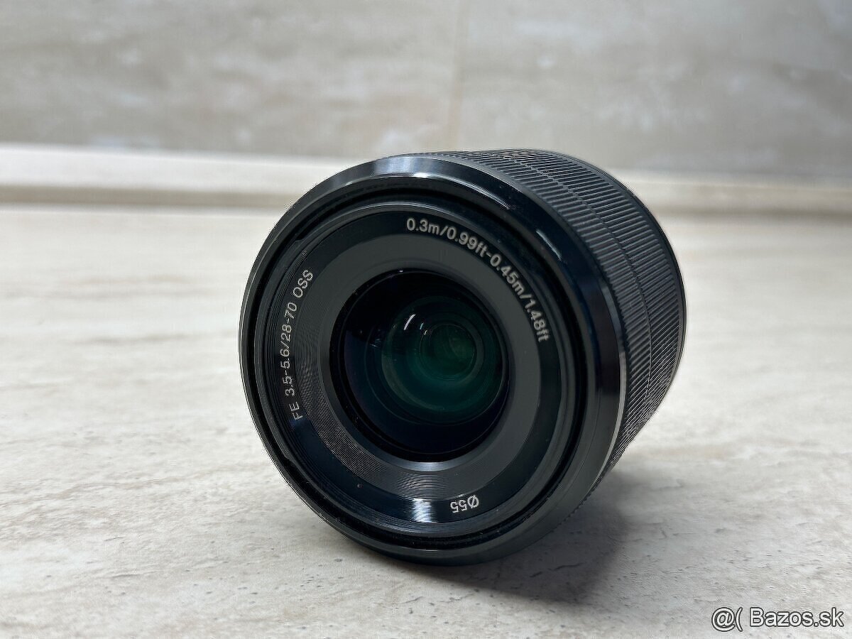 Sony 28-70mm f/3.5-5.6 OSS Sony E-mount - 4