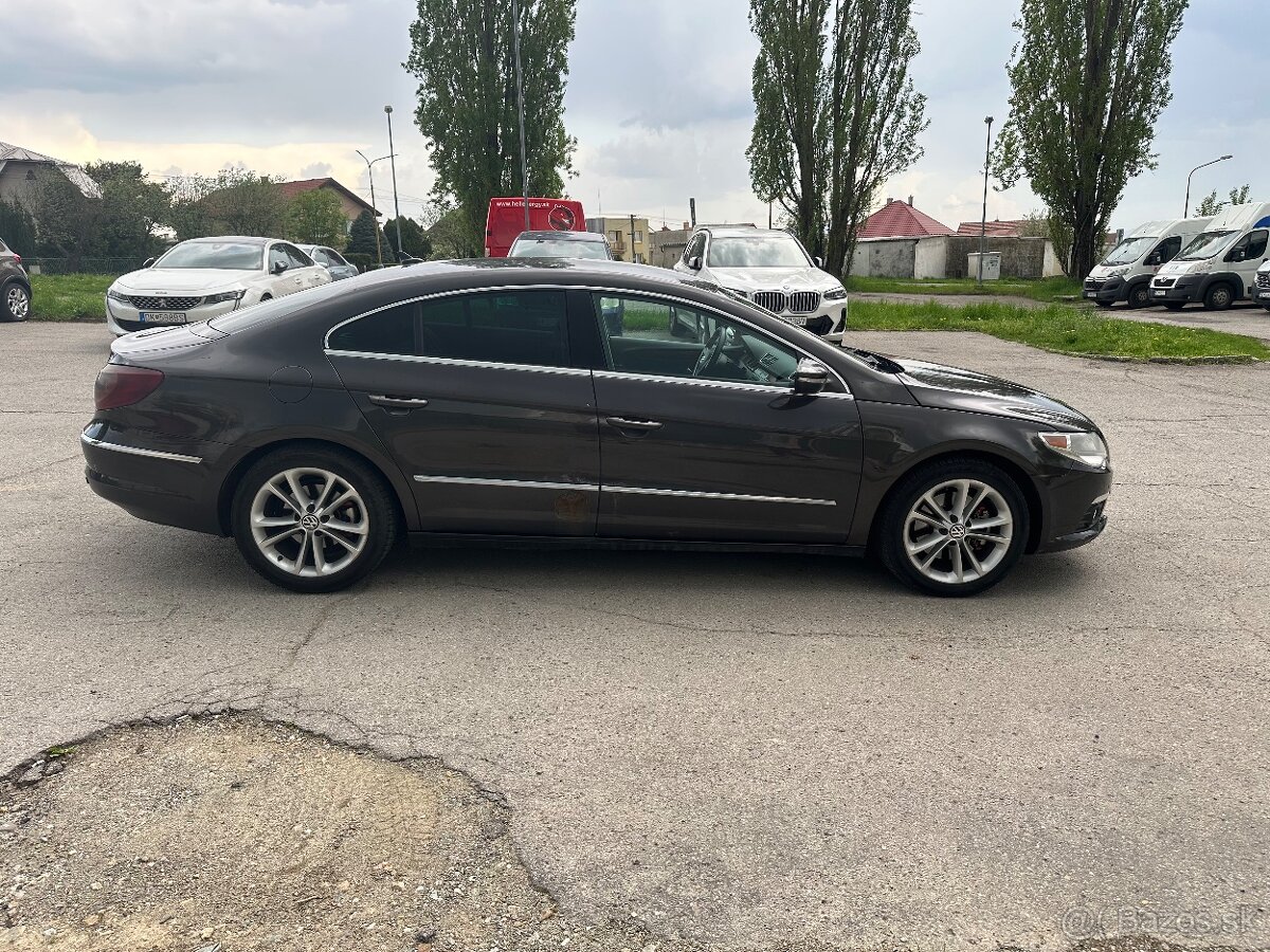 Volkswagen Passat CC - 4