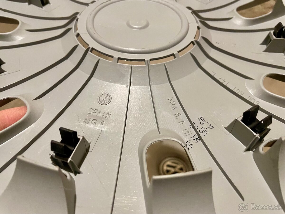 Originál puklice na VW polo 14” plechové disky - 4