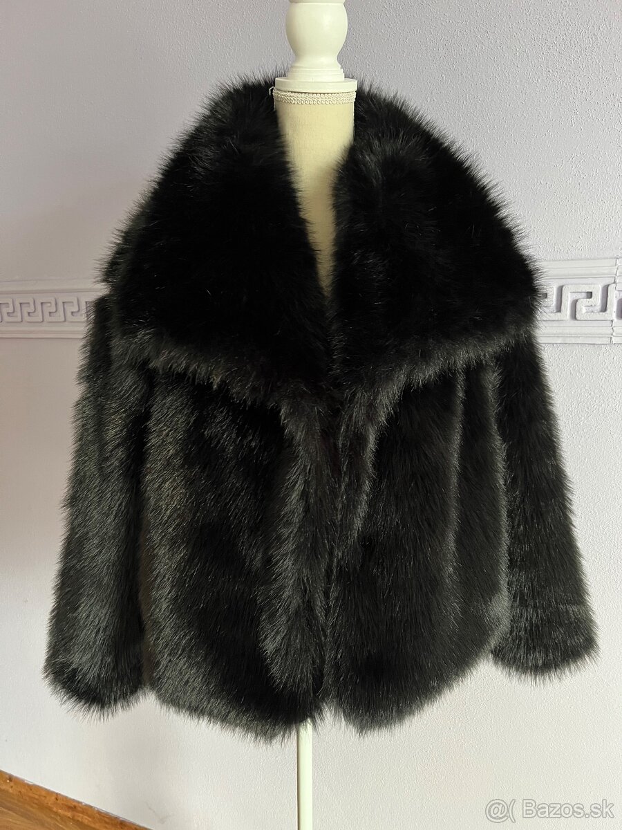 Nový čierny kožúšok - 4