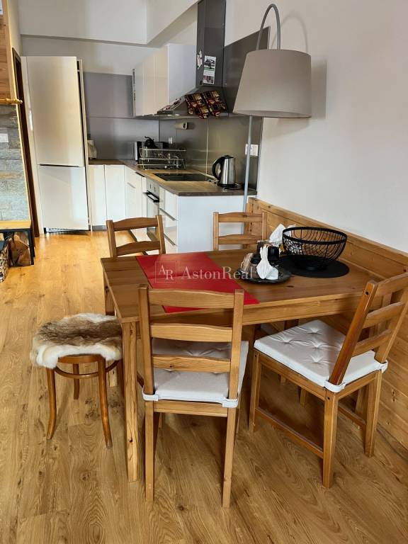 Exkluzívne Na predaj 2 izb. apartmán s krbom v AD Panoráma - 4