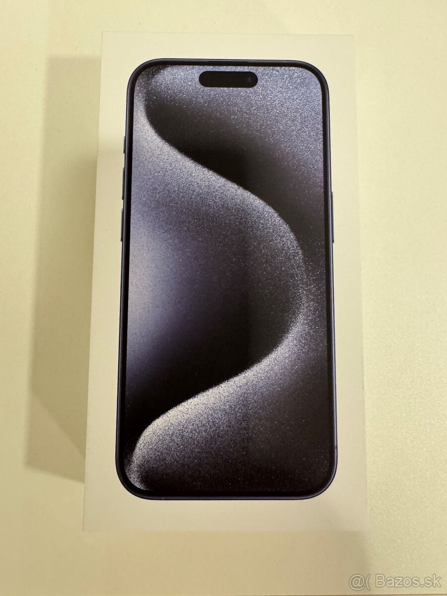 iPhone 15 Pro 256 GB - 4