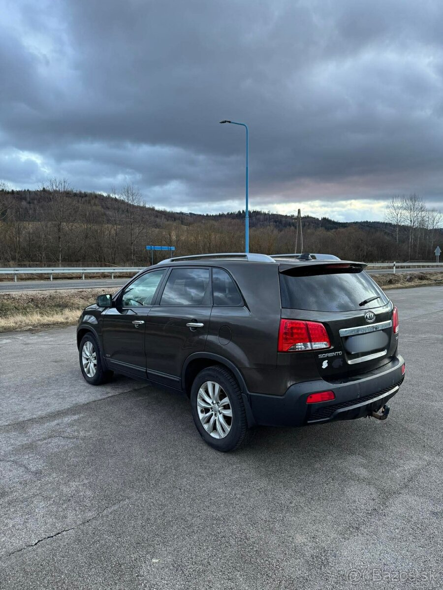 Kia Sorento 2.2 CRDi 4WD A/T6 RV2012 - 4