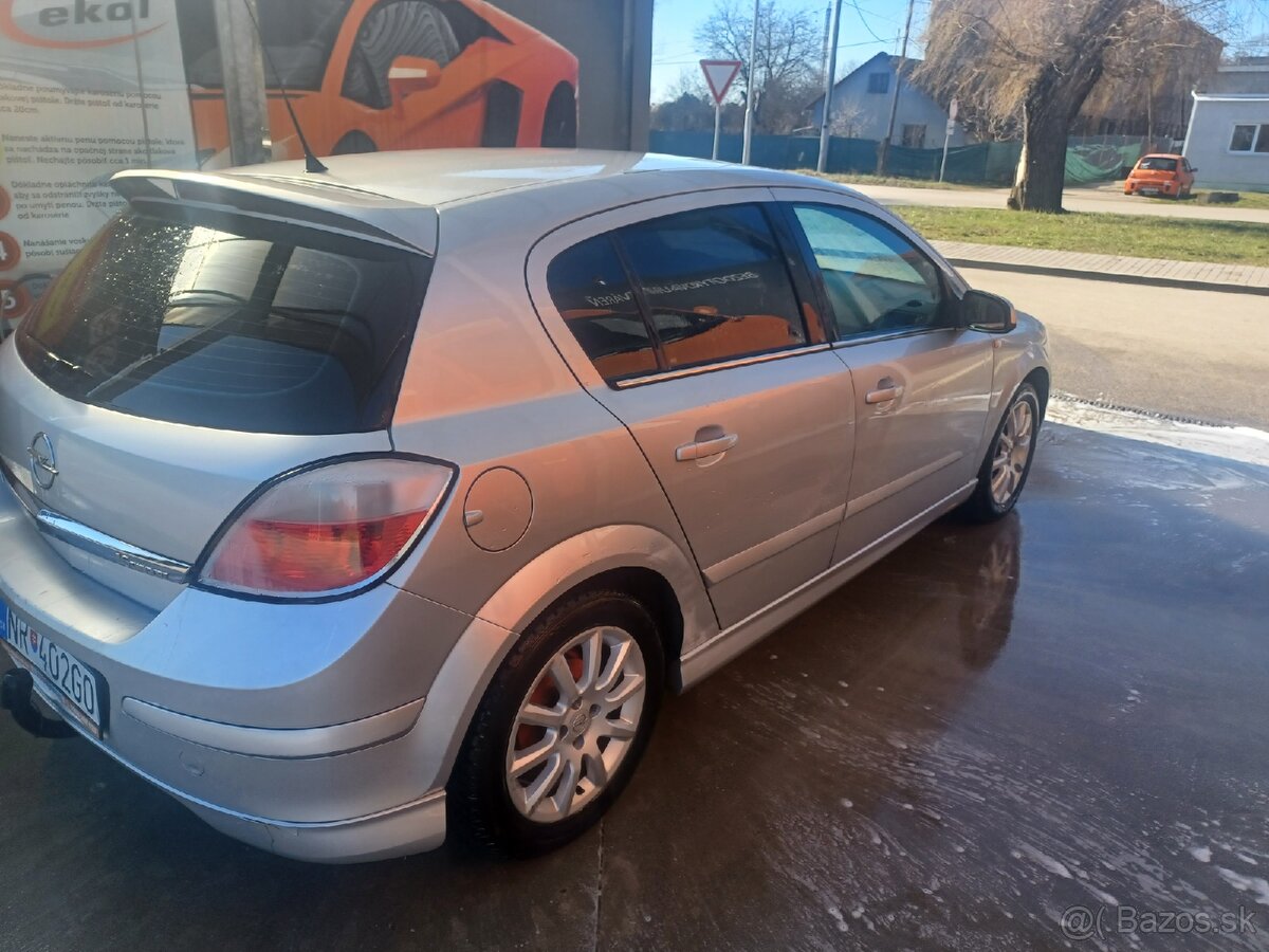 Opel Astra H - 4