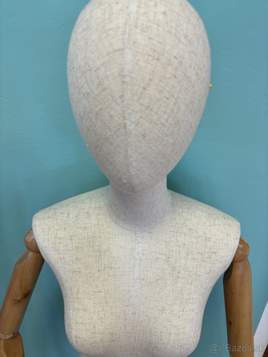 Figurína - 4