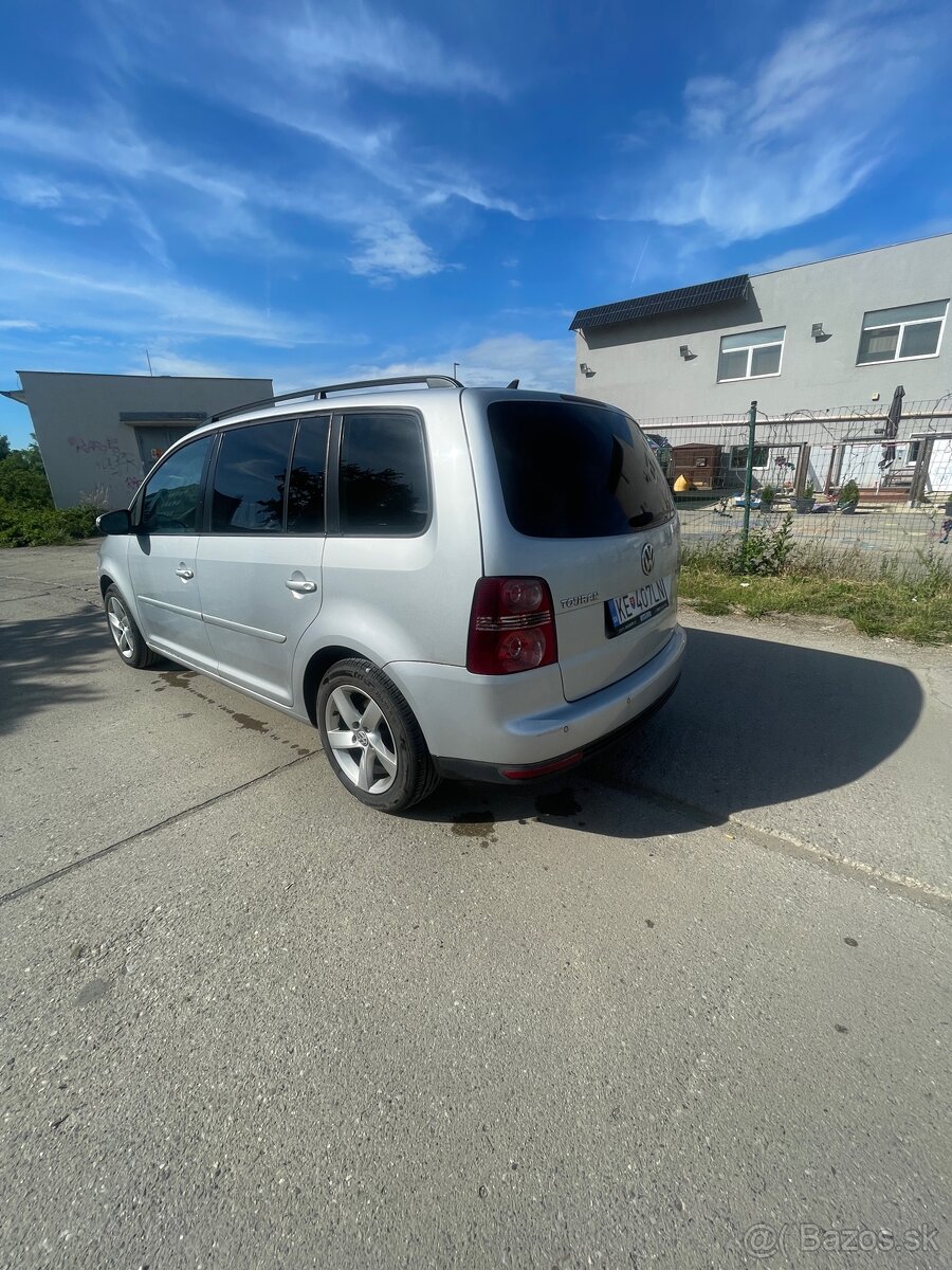 Volkswagen Touran 1.9 TDI - 4