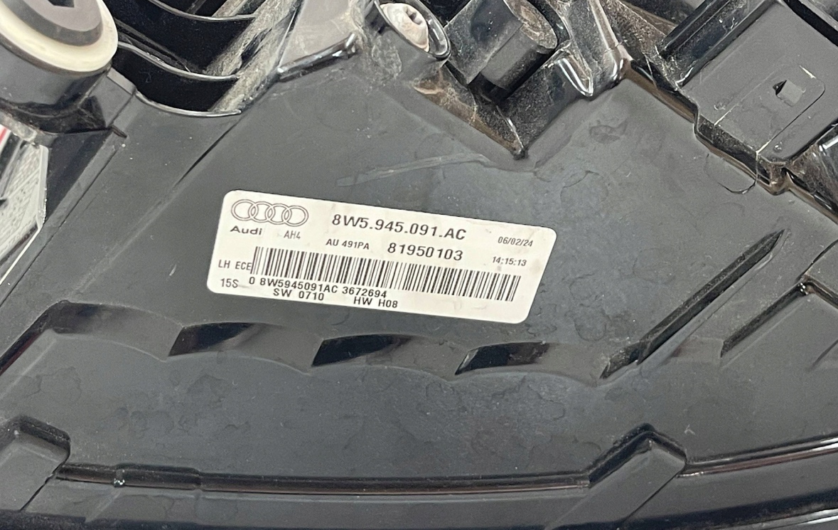 Audi a4 b9 lift 19- sedan ľavé zadné svetlo - 4