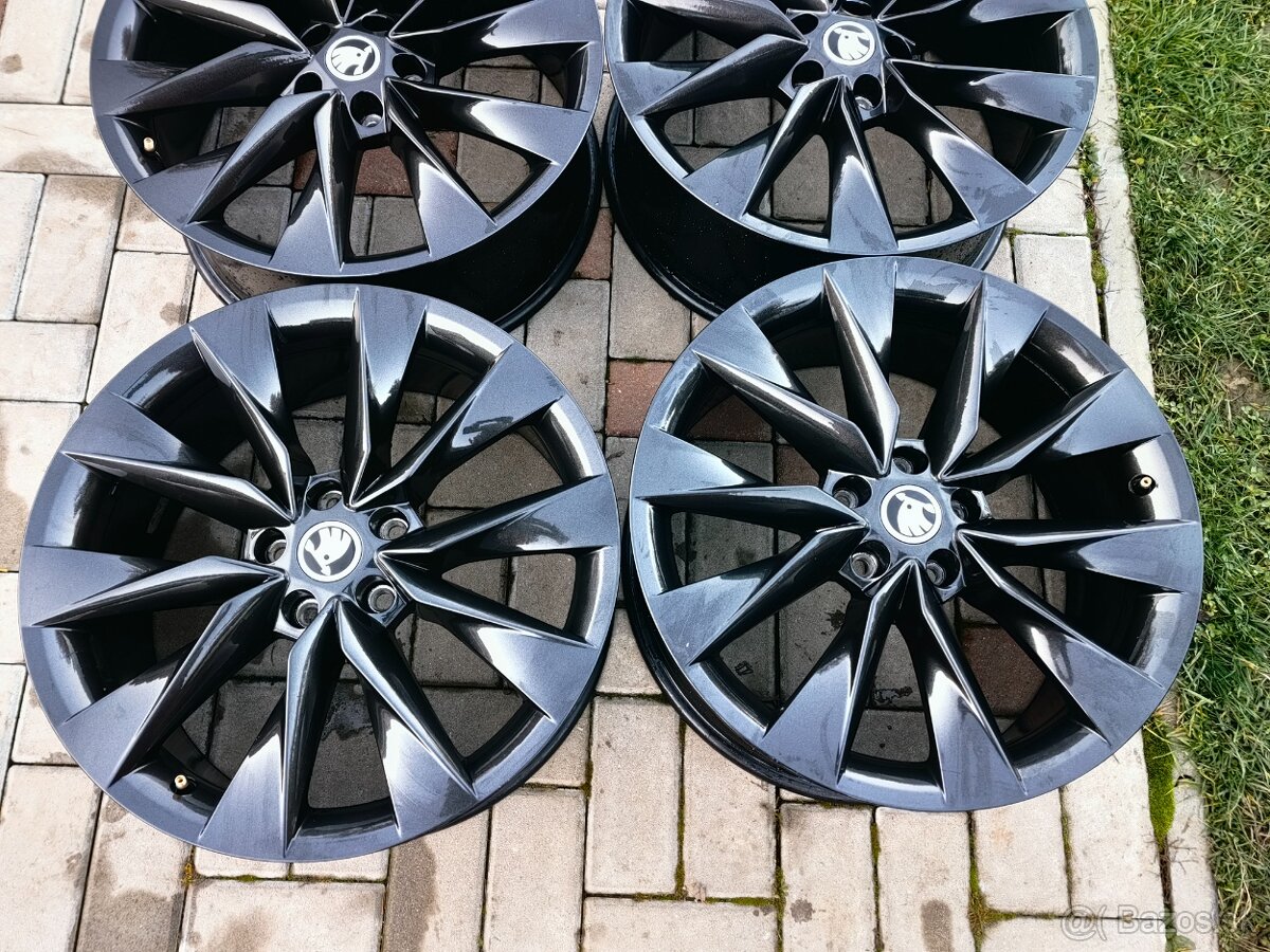 Škoda Kodiaq, RS, Enyaq,Volkswagen,Seat,Superb 5x112 r19 - 4