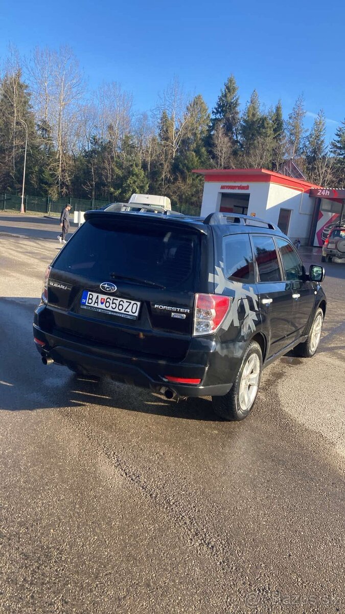 Predám Subaru forester 2l d - 4