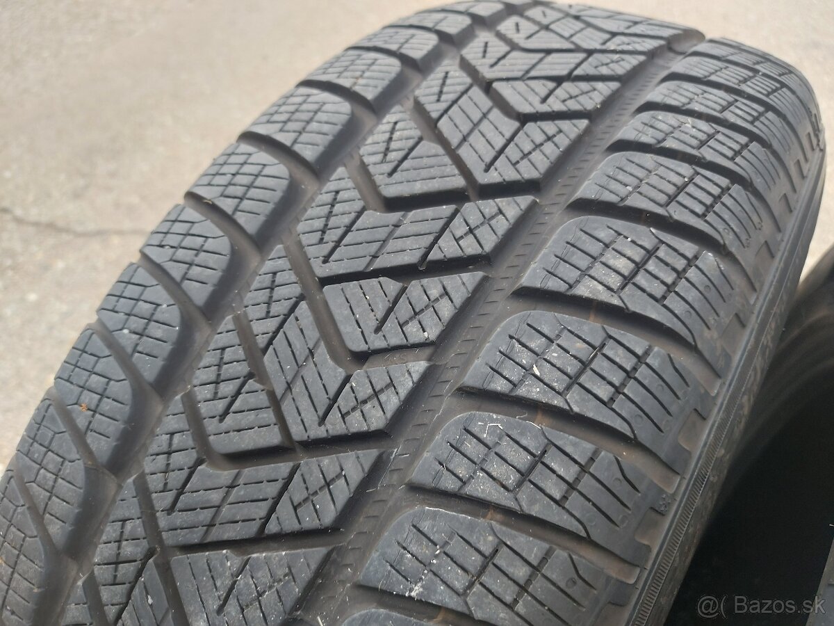 215/65R17 PIRELLI zimne pneumatiky SUV - 4
