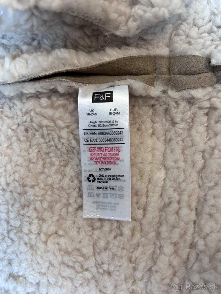 Dievčenský kabát - 4