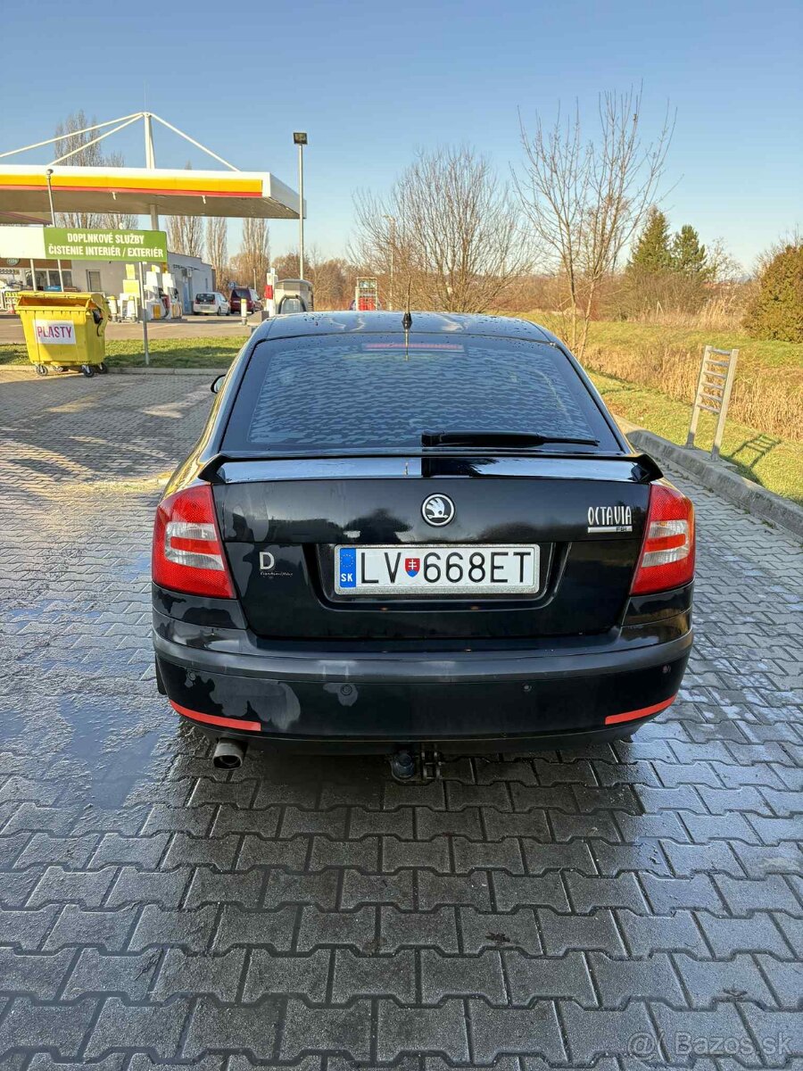Škoda Octavia 1.6 F.S.I Elegance 2006. - 4