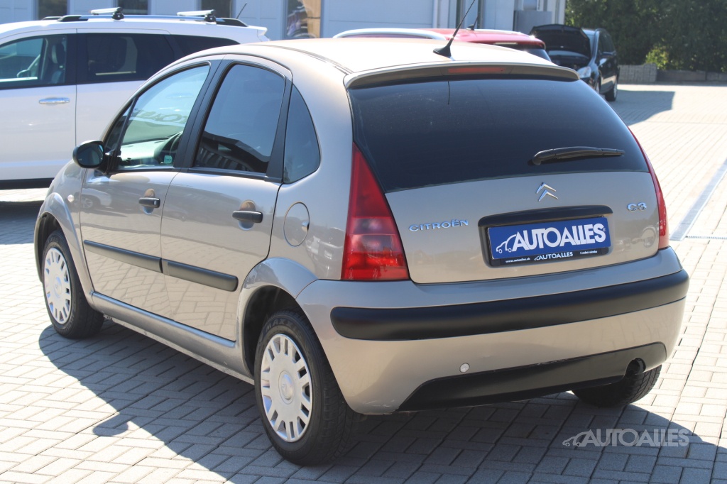 Citroen C3 1,1 i 44 kW PLUS - 4