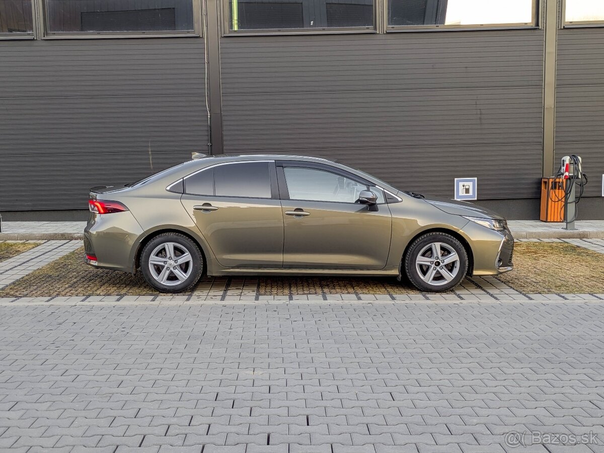 Toyota Corolla 1.5 Dynamic Force Style 92kW, 1. majiteľ - 4