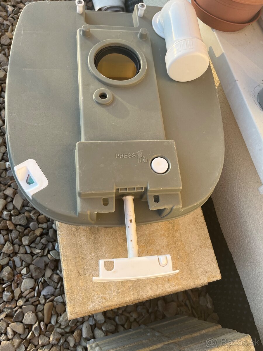 Chemicka toaleta - 4