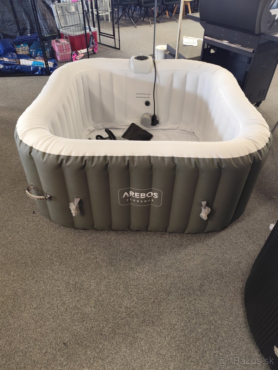 Vírivka Arebos 2400W - 4