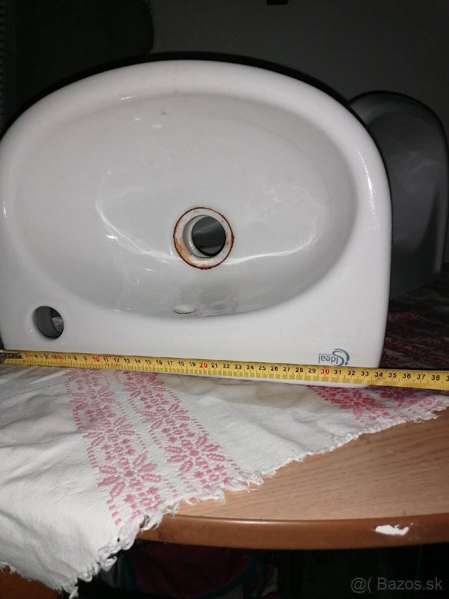 UMÝVADLO - 4