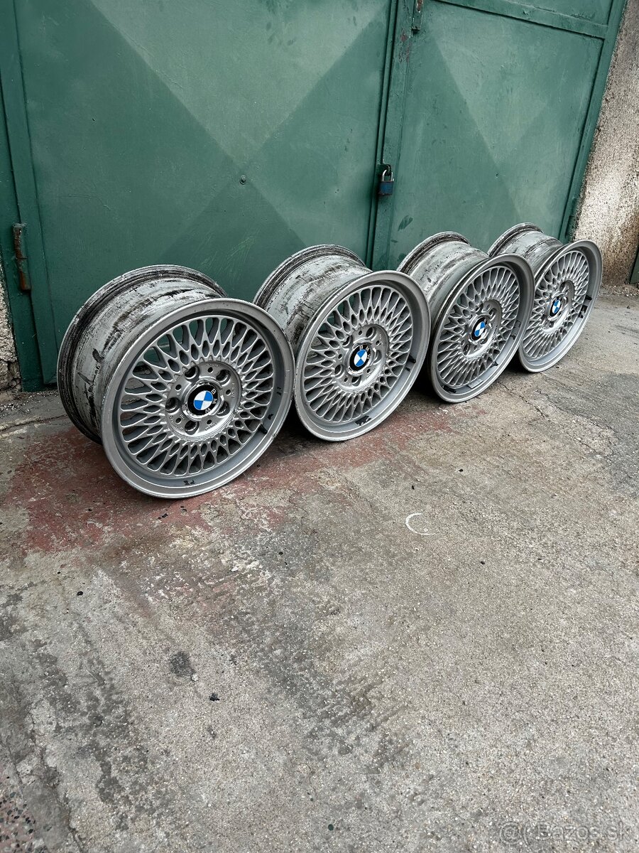 Elektróny Bmw r15 5x120 - 4