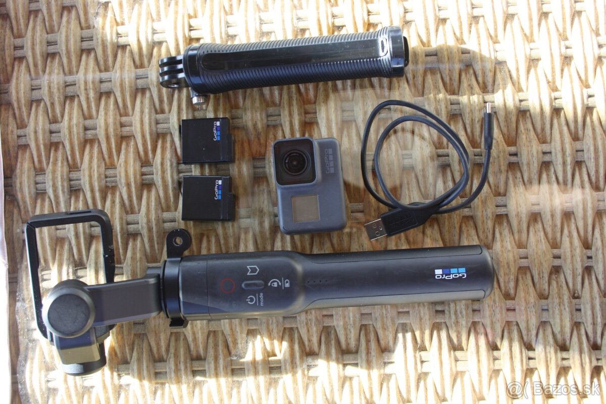 Predám akčnú kameru GoPro Hero 5 Black + Karma Grip - 4