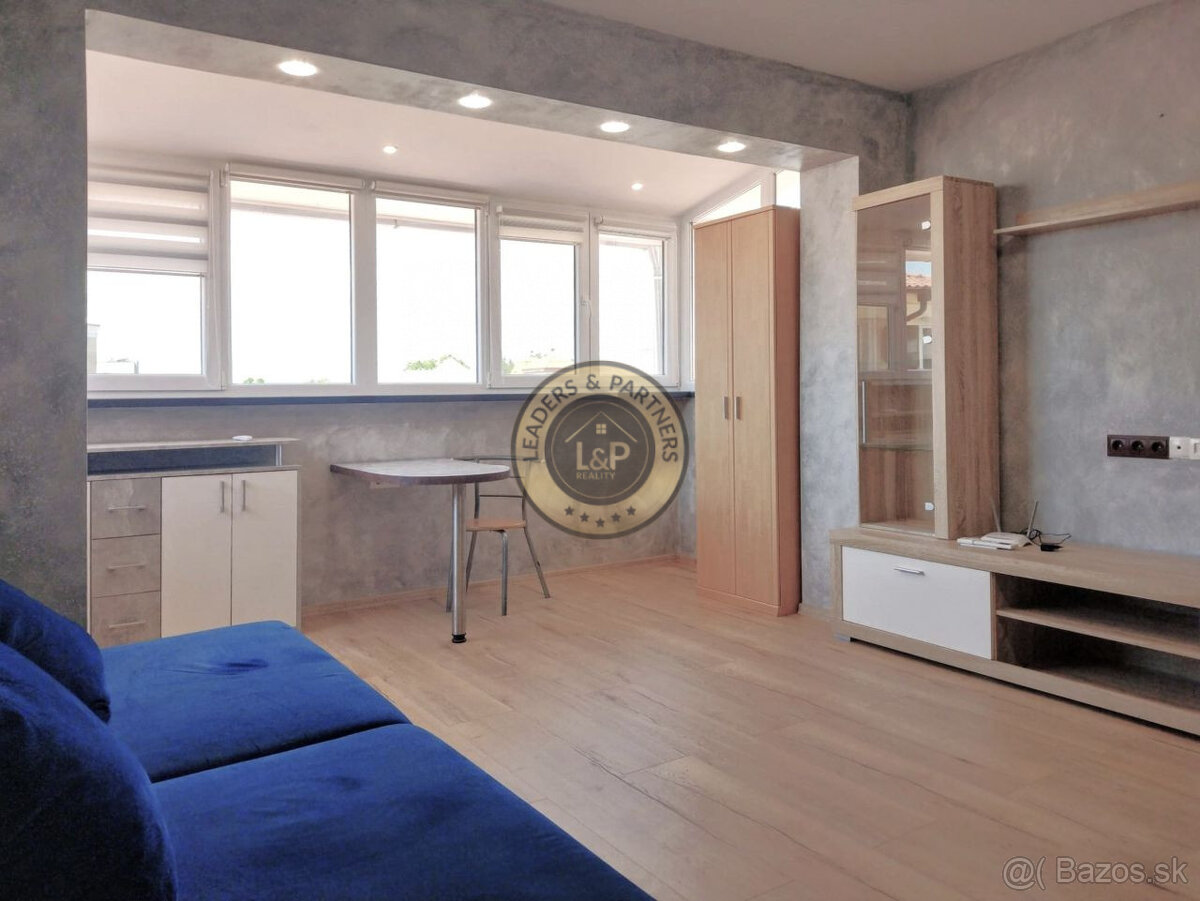 Štúdio 1+kk s bazénom Slnečné pobrežie-Bulharsko - 4