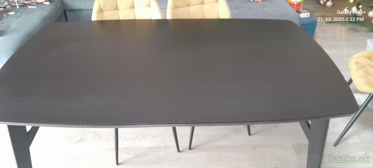 Jedálenský stôl - 4