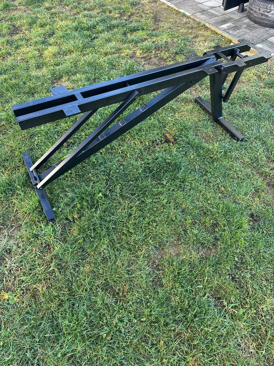 Nastaviteľná lavica - 4