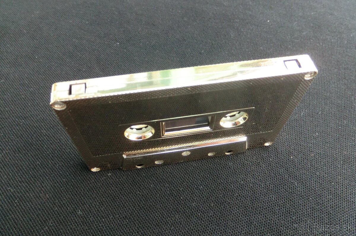 Atypické magnetofónové kazety . - 4
