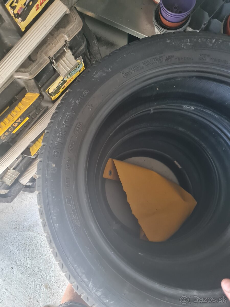 Pneu michelin 195/55 r16 - 4