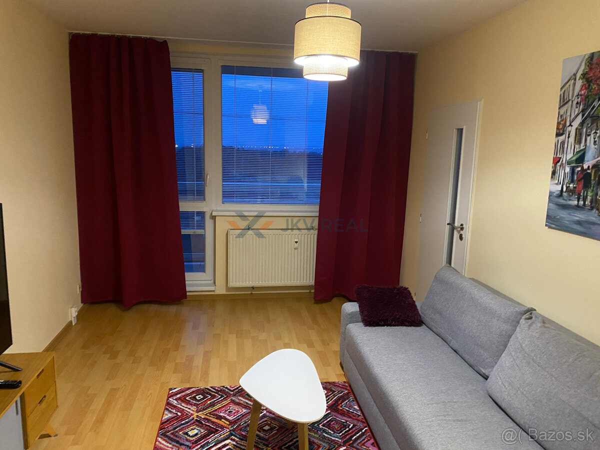 zariadený 1.5 izbový byt po čiastočnej rekonštrukcii - 4