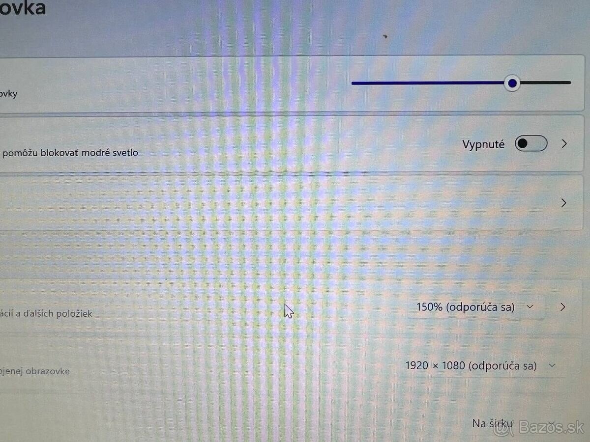 Notebook 14" DELL.Intel i5-6300U 2x2,40GHz.8gb ram.120g SSD - 4