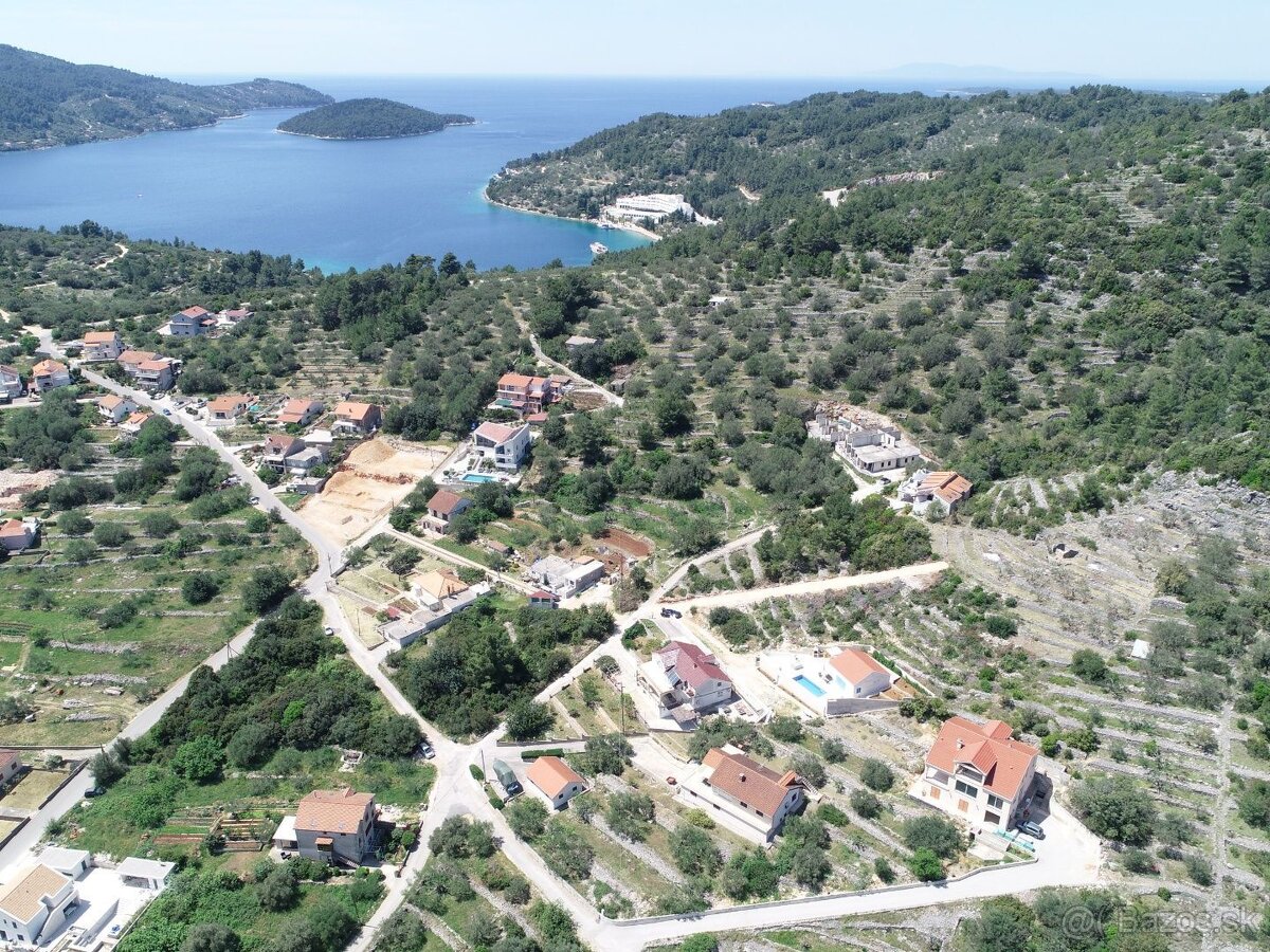 Stavebný pozemok 475 m² vo Vela Luke – Pokojná lokalita blíz - 4