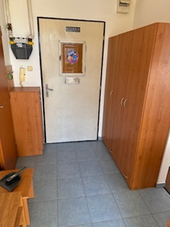 NA PRENÁJOM 2 IZBOVÝ BYT+KK+PARKOVANIE TRENČÍN, SIHOŤ 1 - 4