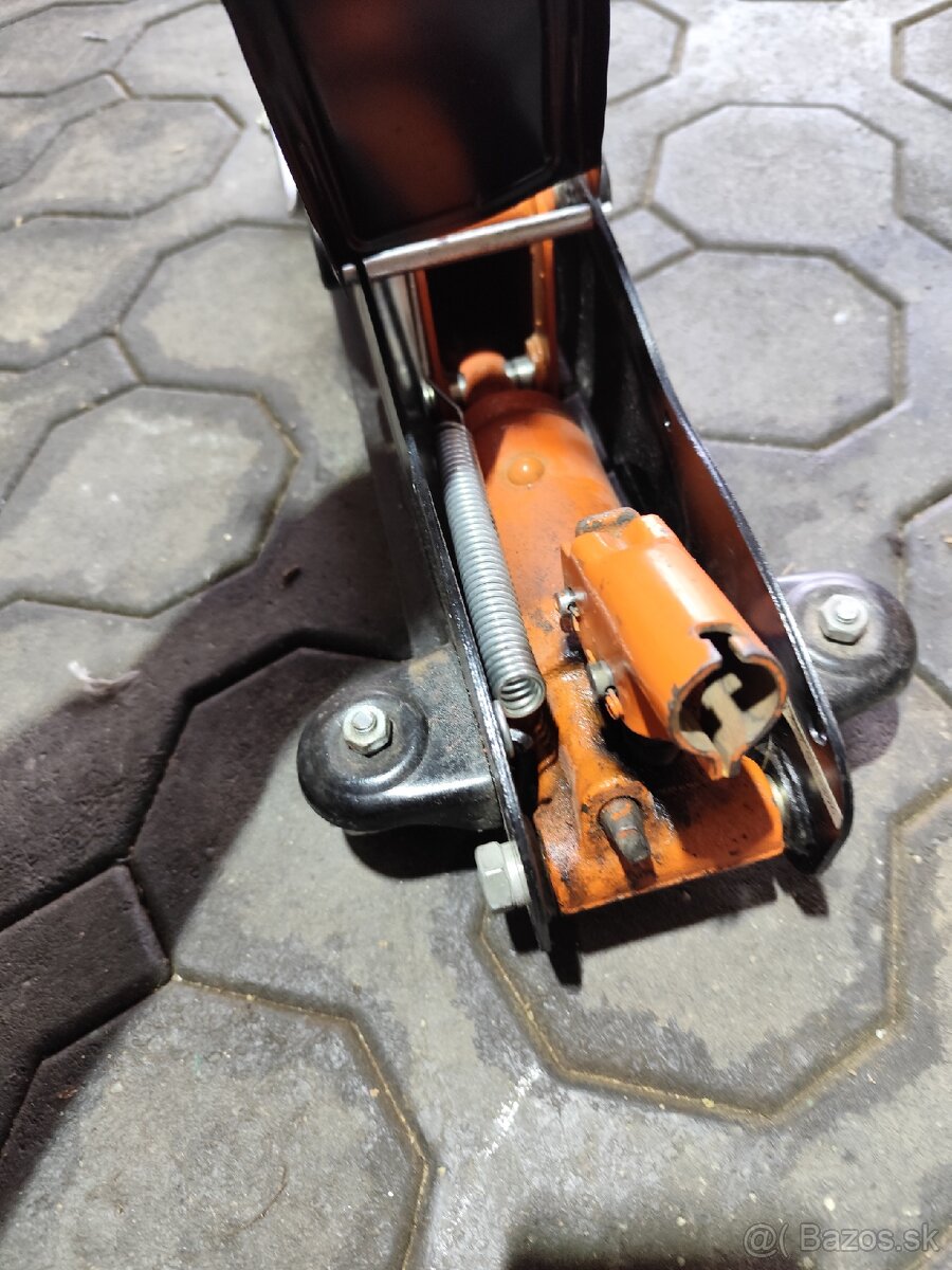 Hydraulický Zdvihák Verda 2,5t - 4