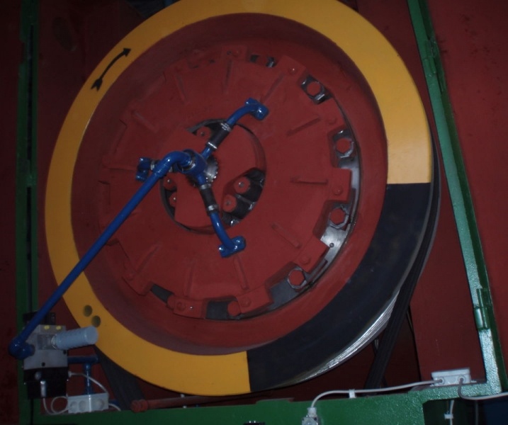 Lis výstředníkový LEK 250 - 4