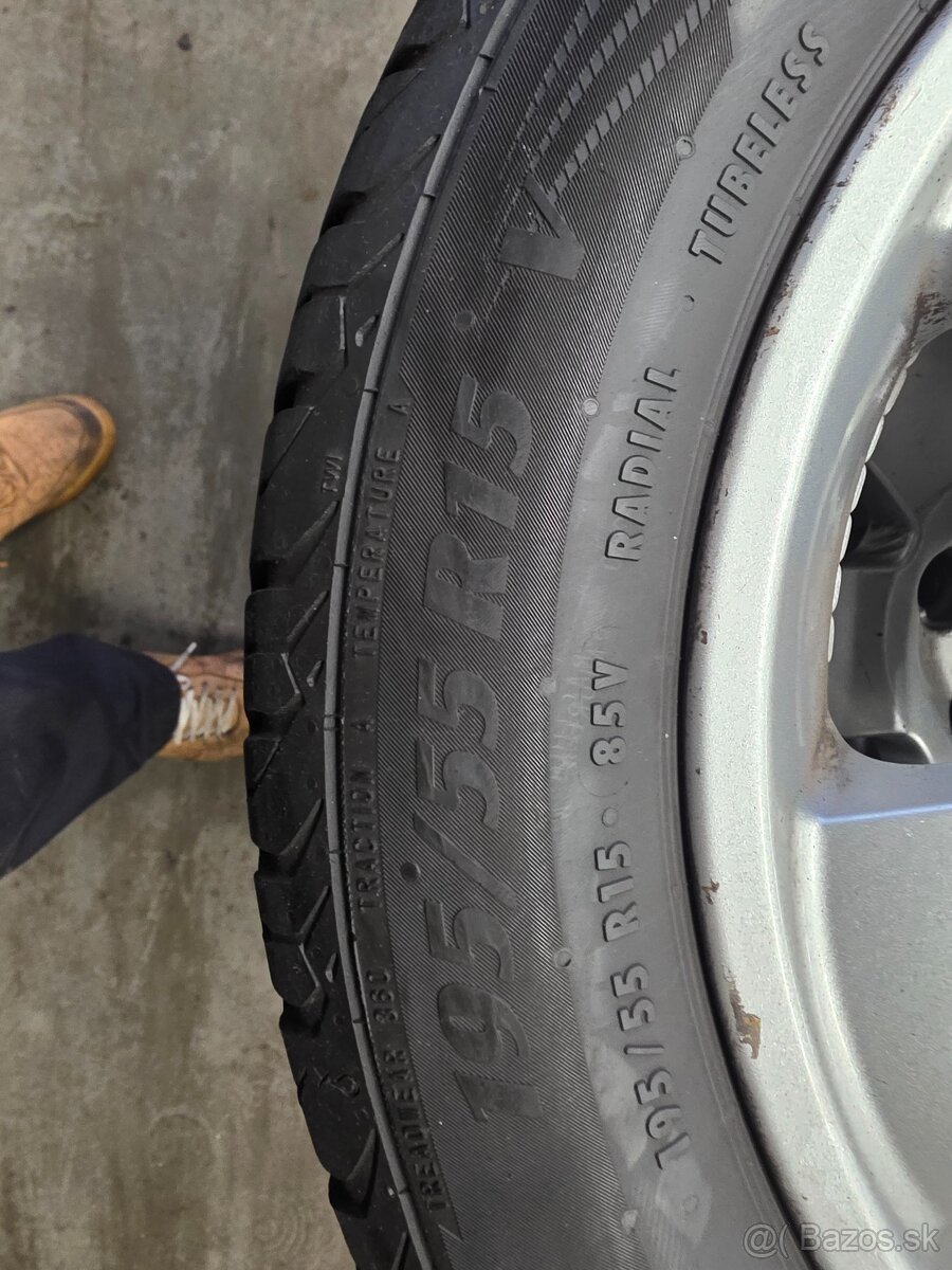 Fabia kompletne letne a alu disky - 4