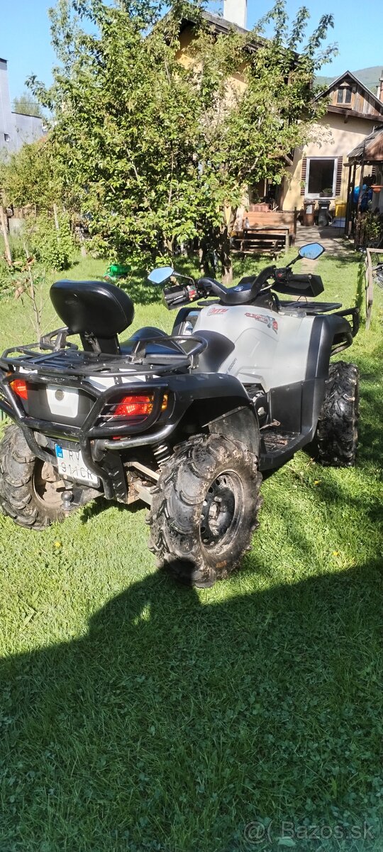 CF Moto X800