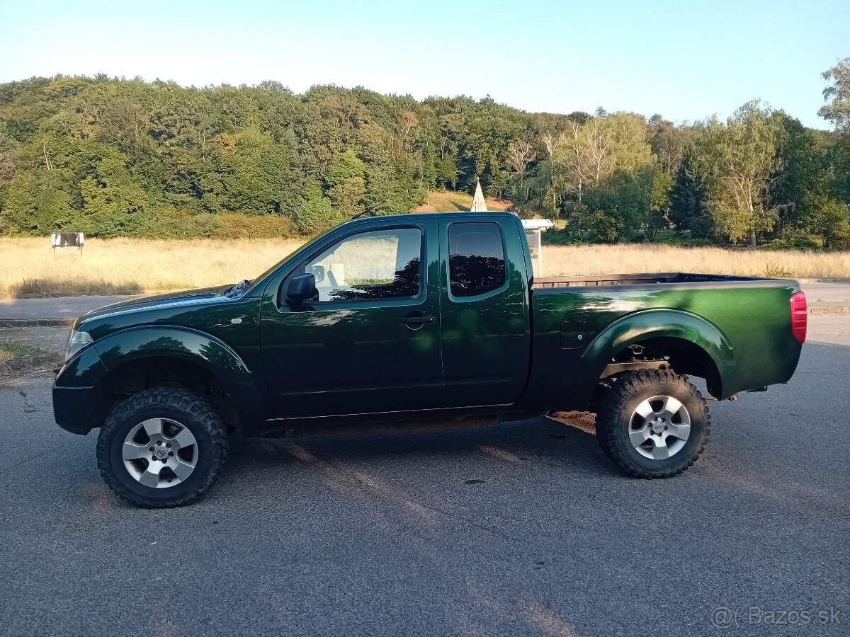 Nissan Navara 2.5 dci 128 kw KING Cab