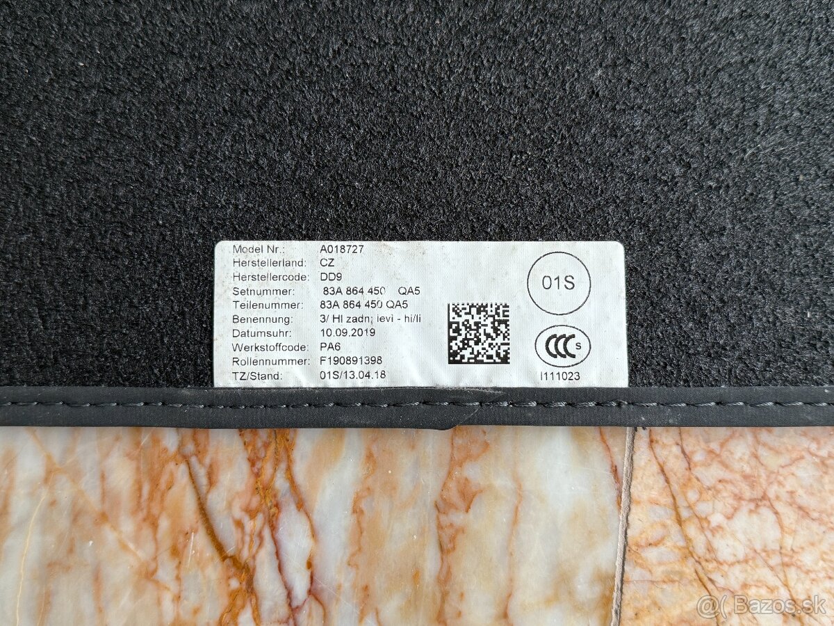 Predám 3ks originál textilné koberčeky z Audi Q3 2019 Autok - 4