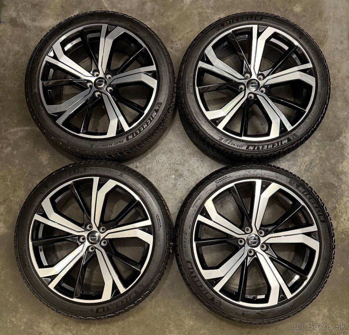 Zimná sada 5x108 R21 , 255/40/21 Volvo XC60 - 4