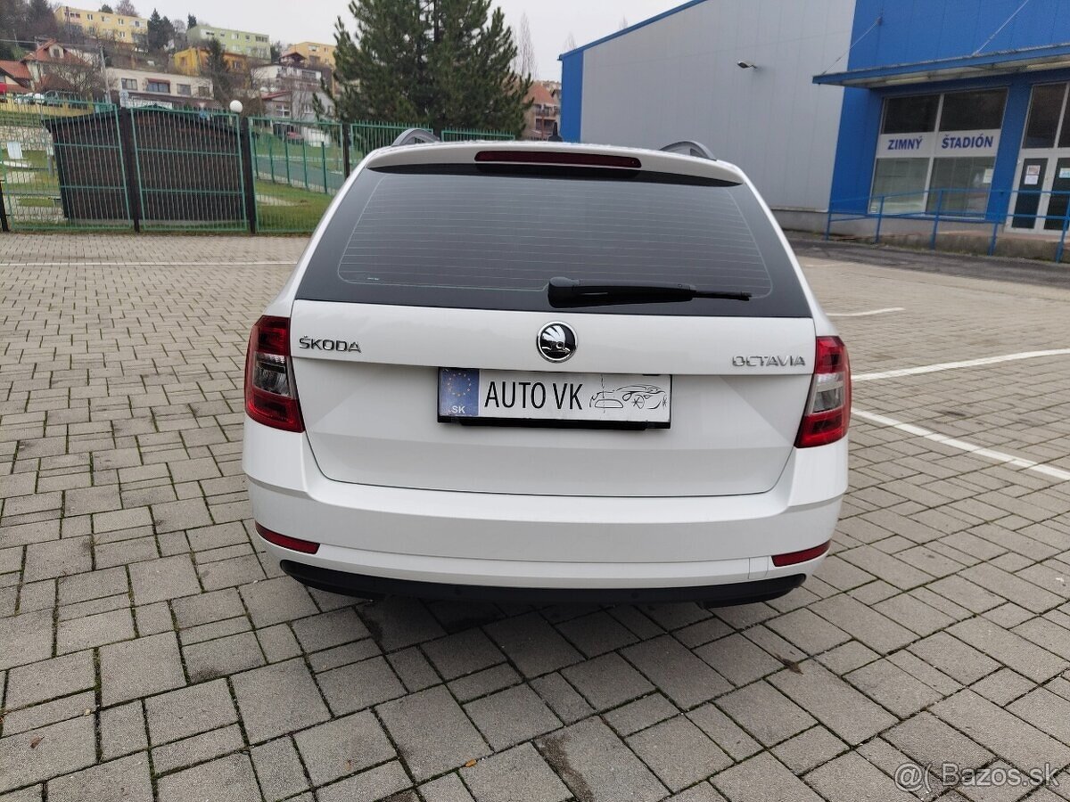 Škoda Octavia Combi 2.0 TDI DSG 110KW - 4