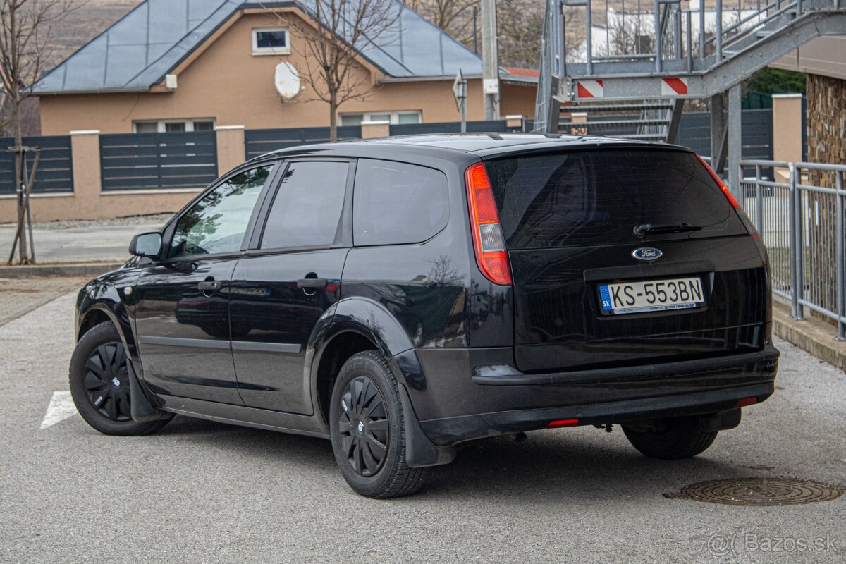Ford Focus Kombi 1.6 Benzín – Manuál – 2006 - 4