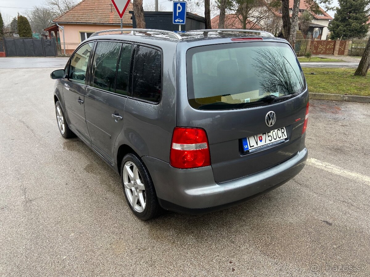 Predám Volskwagen Turan - 4