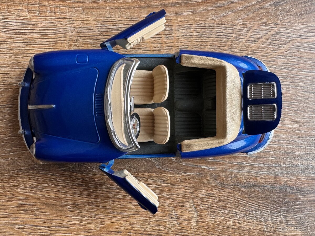 Sběratelský kovový model Porsche 356 B (1961). - 4