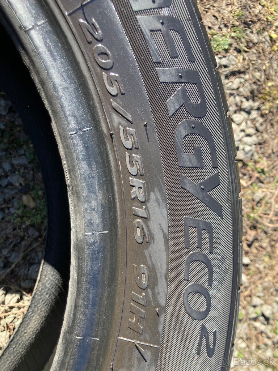 Hankook letné 205/55R16 - 4ks - 4