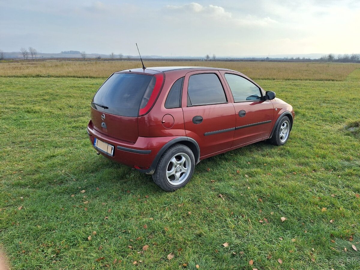 Opel Corsa 1.0, benzín - 4